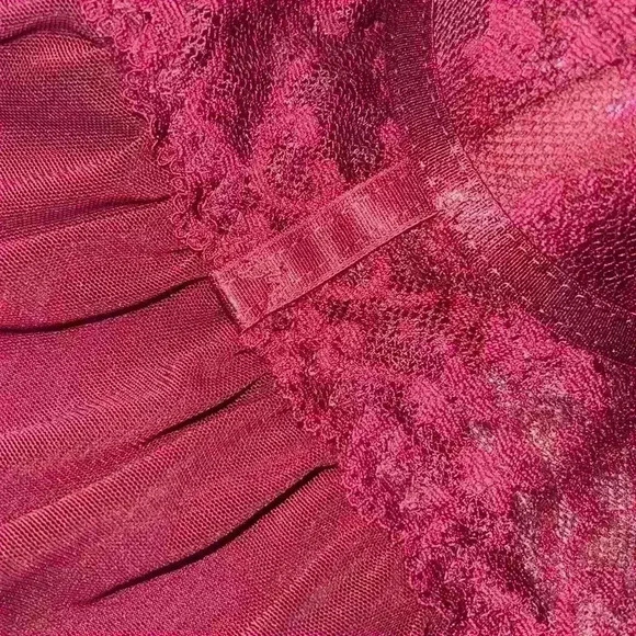 Renè Rofè Lingerie Small Burgundy/Wine Color - Picture 6 of 8